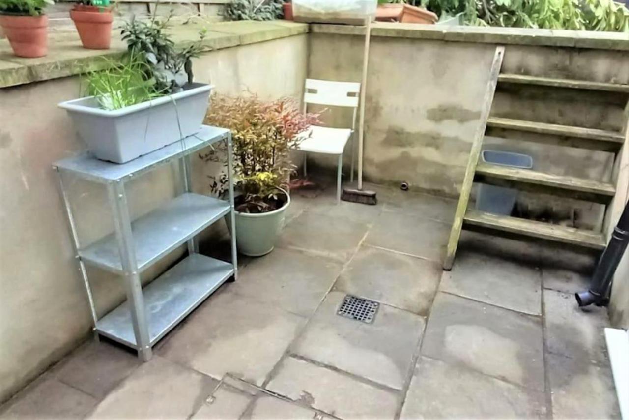2 Bedroom Victorian Garden Flat Londen Buitenkant foto